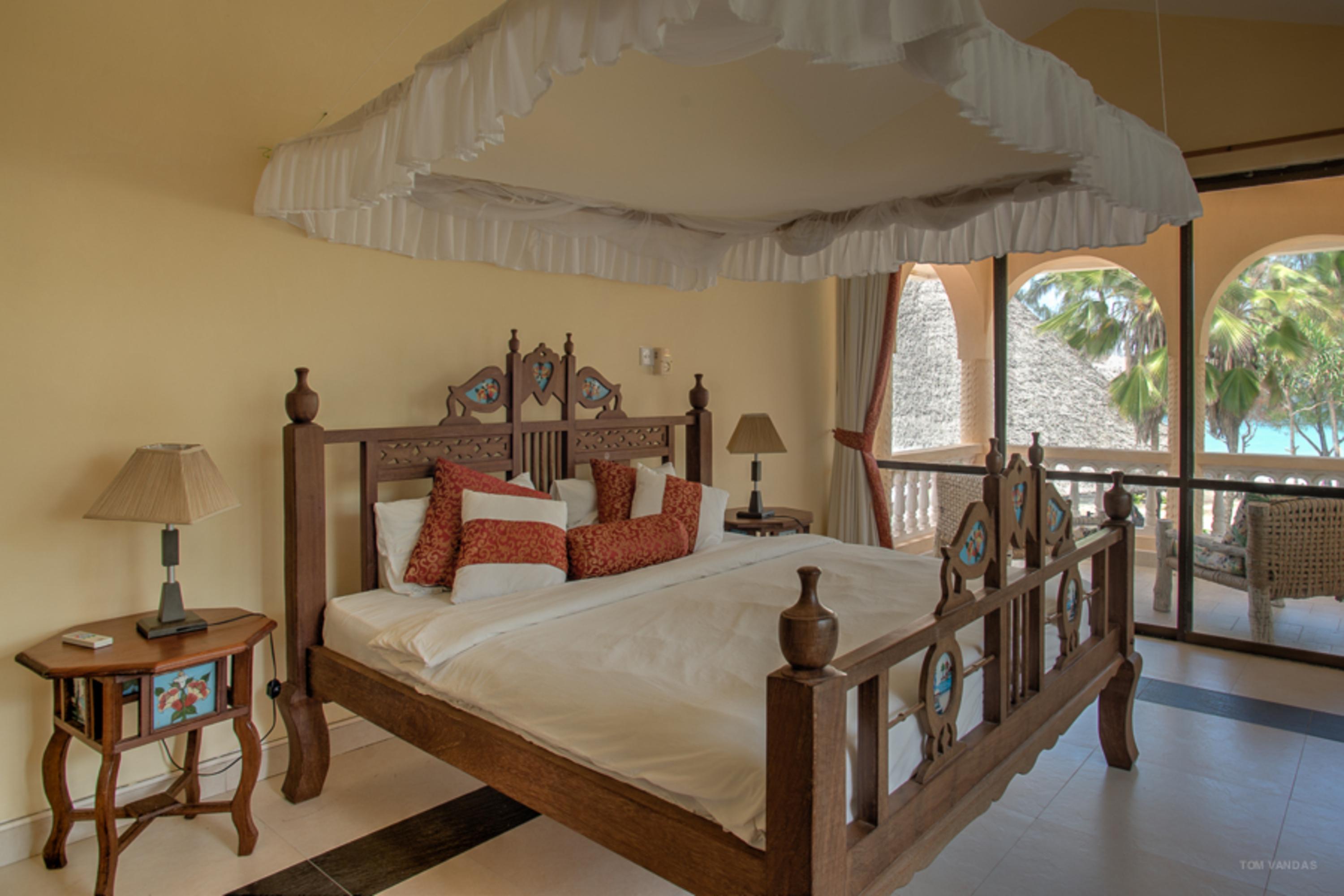 Bahari Dhow Beach Villas Diani Beach Ngoại thất bức ảnh