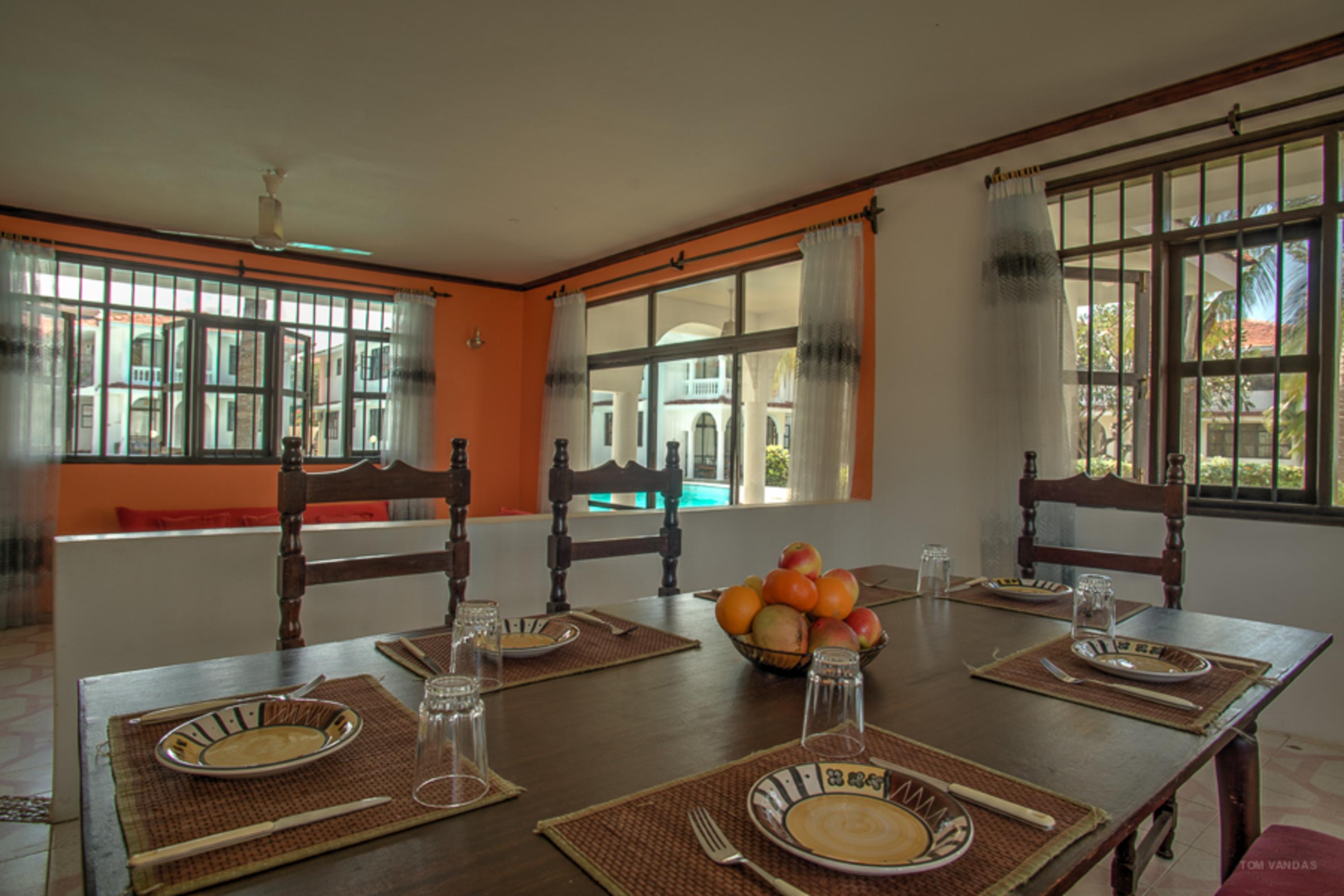 Bahari Dhow Beach Villas Diani Beach Ngoại thất bức ảnh