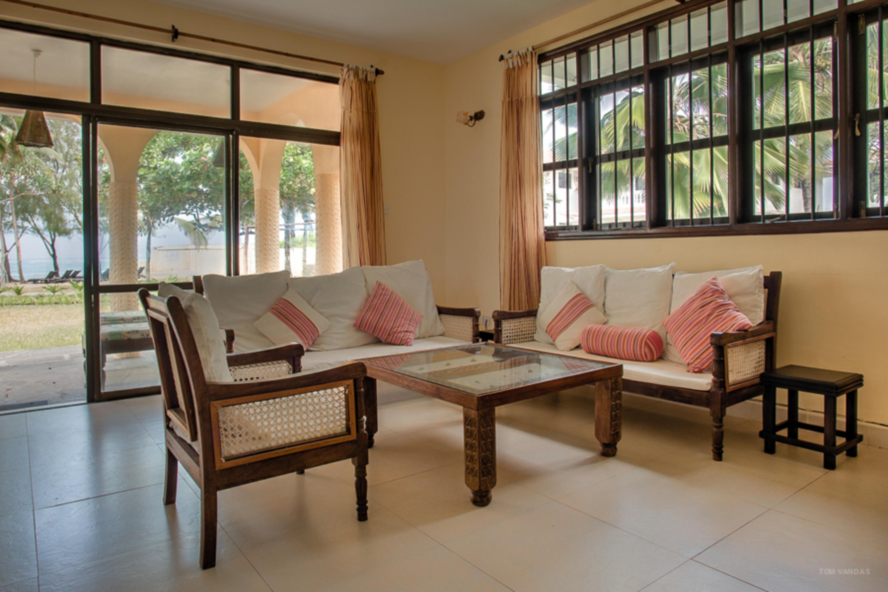 Bahari Dhow Beach Villas Diani Beach Ngoại thất bức ảnh
