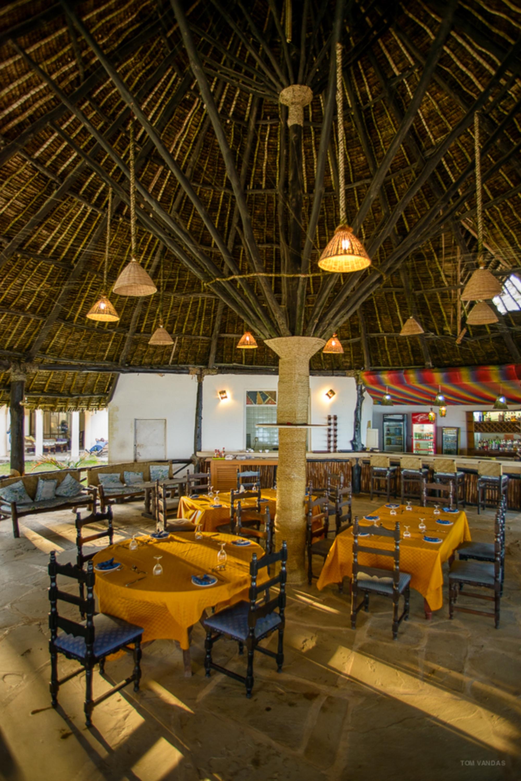 Bahari Dhow Beach Villas Diani Beach Ngoại thất bức ảnh