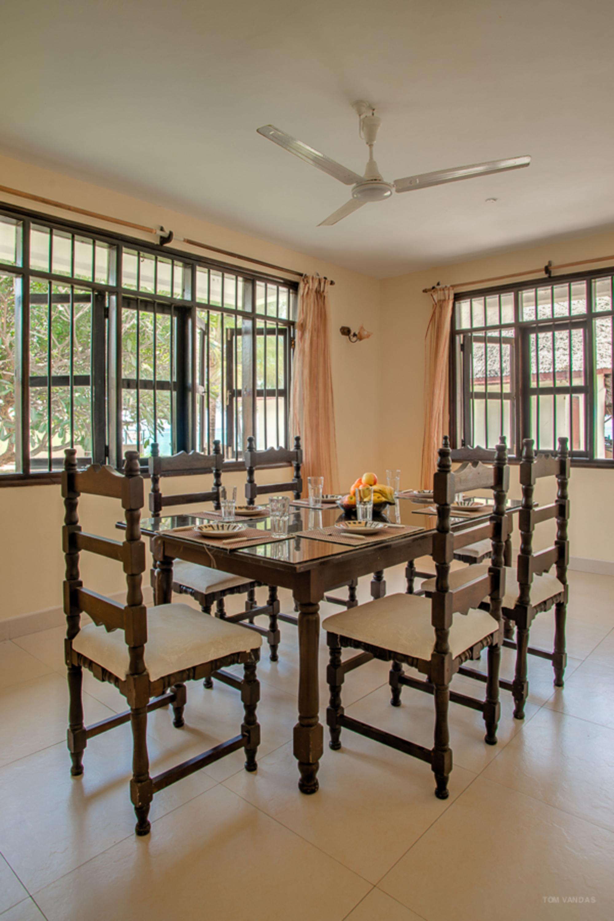 Bahari Dhow Beach Villas Diani Beach Ngoại thất bức ảnh